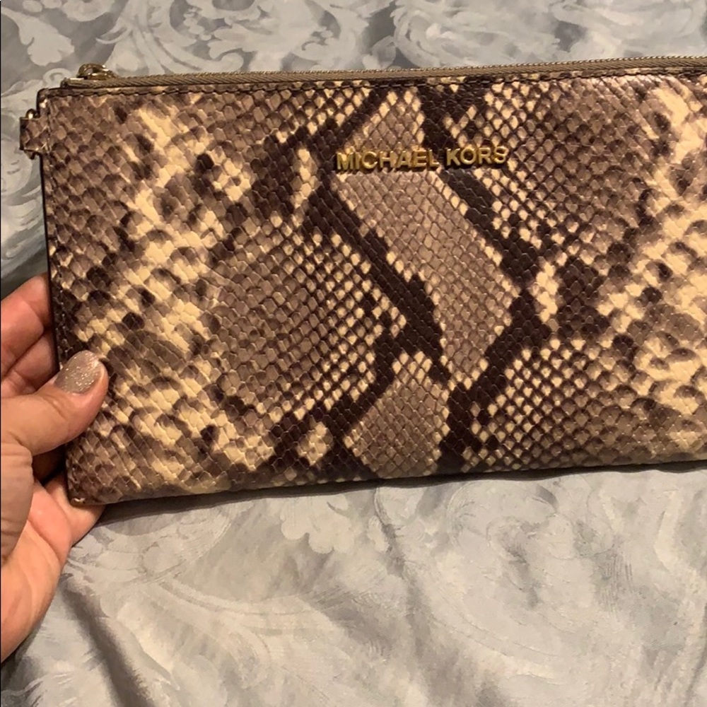 Michael Kors clutch